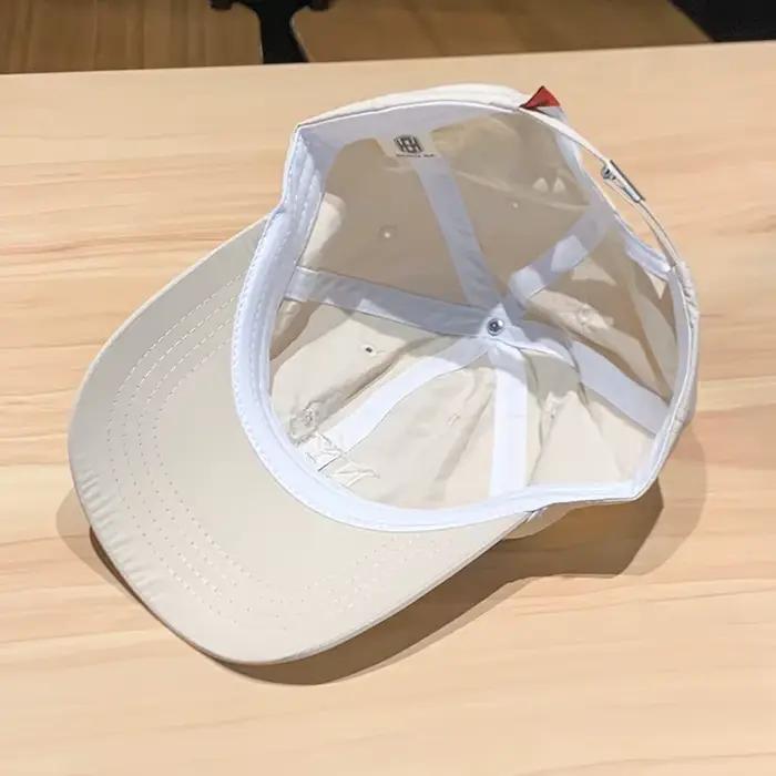 Casquette de baseball tendance pour la Saint-Valentin