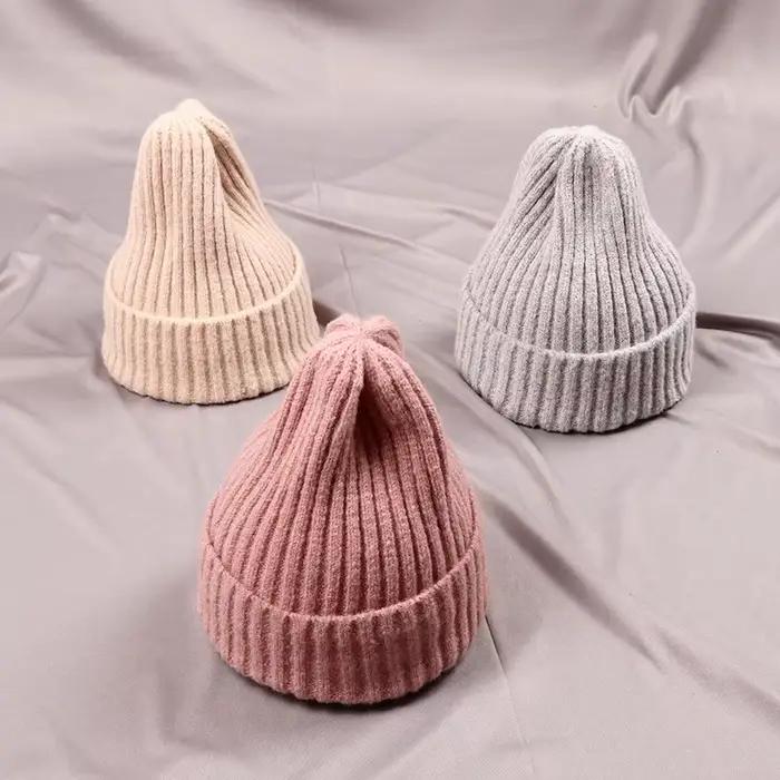 Bonnet tricoté uni en coton et polyester pour bébés 4-24 mois style classique automne hiver à offrir occassions familiales