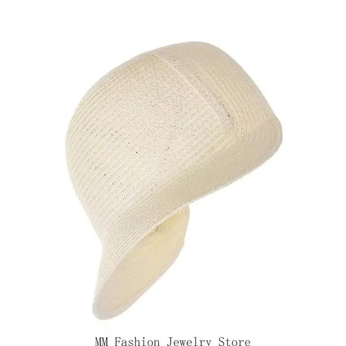 D0UB – Bonnet en paille artisanal
