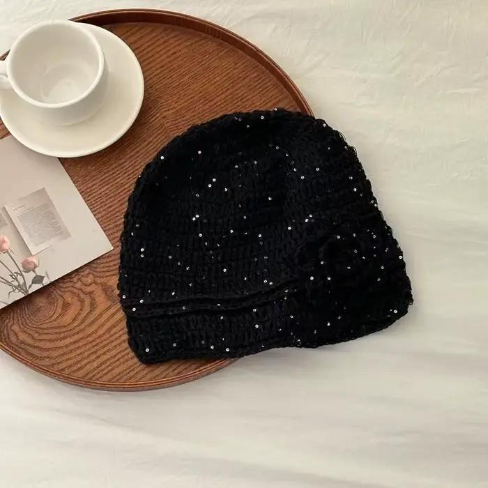 Casquettes tricotées à fleurs tissées à la main