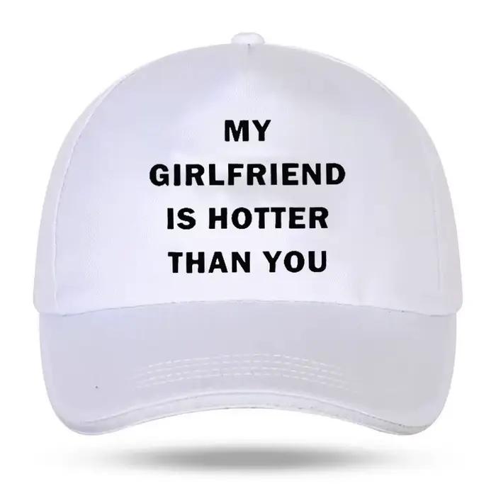 Casquette de baseball « My Girlfriend Is Hotter Than You » pour petit ami