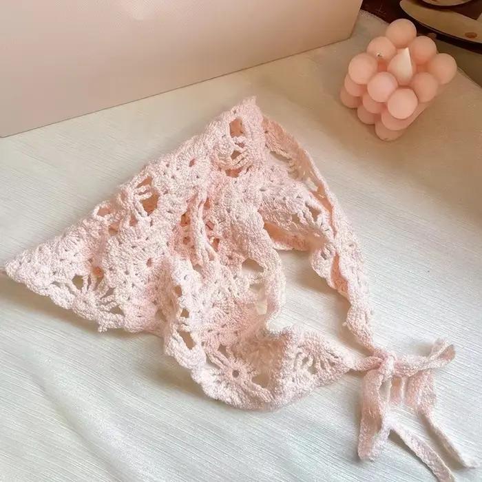 Mode tricoté foulard chapeau français Style pastorale Triangle bandeau à la main Crochet
