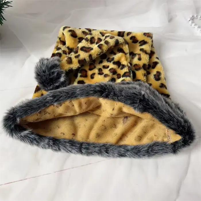 Chapeau de Noël en peluche imprimé léopard noir et marron pour adultes et enfants décoration de fêtes de fin d'année atmosphère festive