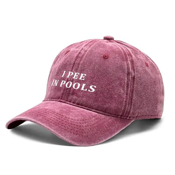 Casquette de baseball blanche imprimée « I PEE IN POOLS »