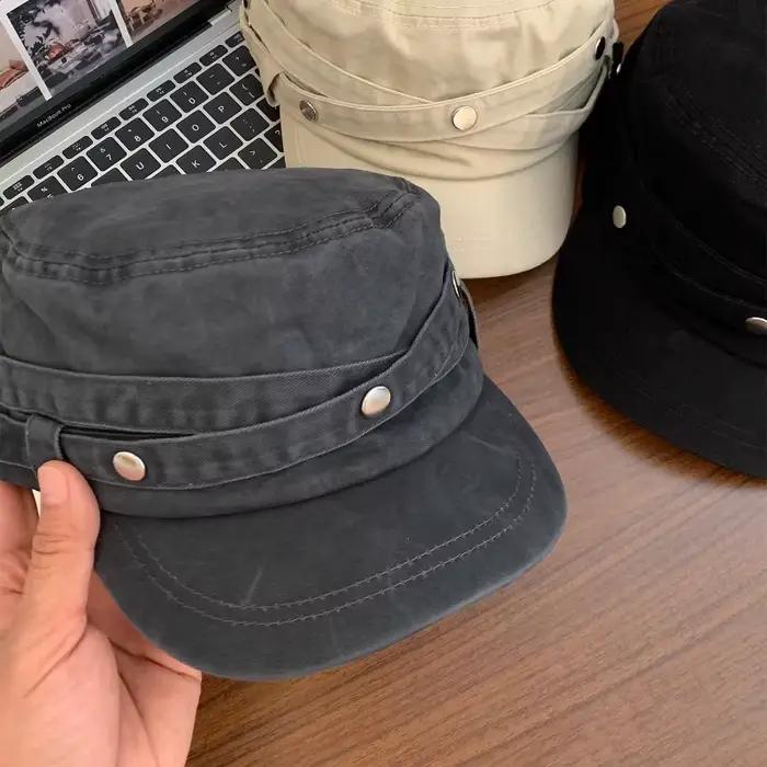 Niche Design Sense rétro lavé bérets à dessus plat pour les femmes printemps et automne décontracté polyvalent français élégant chapeaux équestres