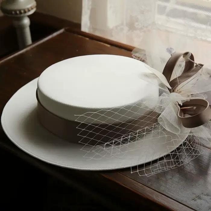 Chapeaux de mariage rétro avec nœud papillon pour femmes