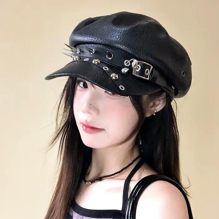 Casquette militaire gothique punk en similicuir style cadet rétro pour cosplay soirées rock et tenues décontractées pour hommes et femmes