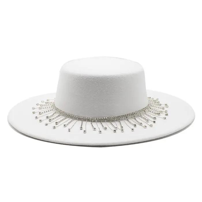 Chapeau de plaisancier à pampilles en strass pour femmes