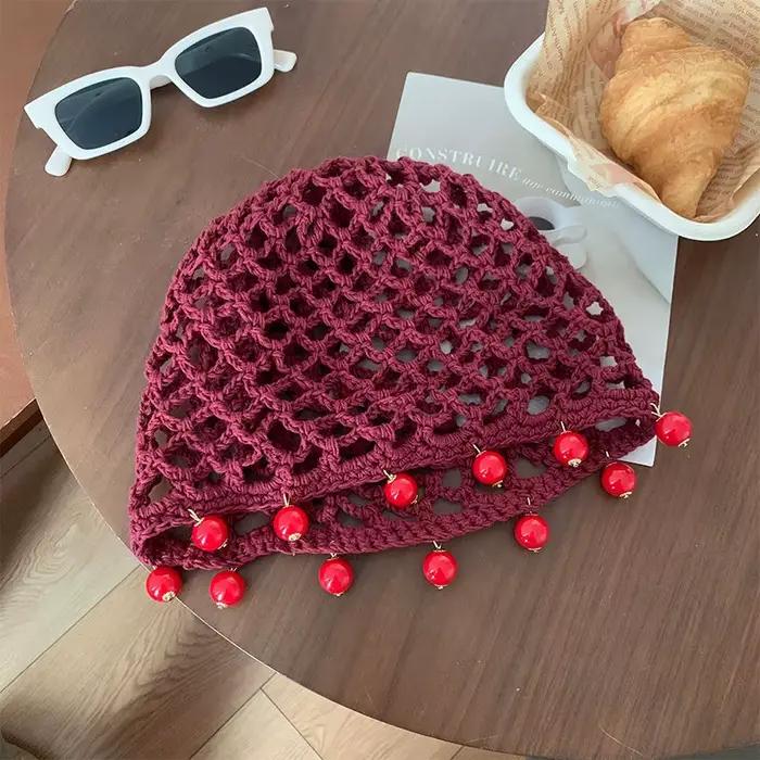 Chapeau tricoté à la main avec perles creuses pour femme, polyester, design bohème, respirant et portable, idéal pour vacances et sorties décontractées