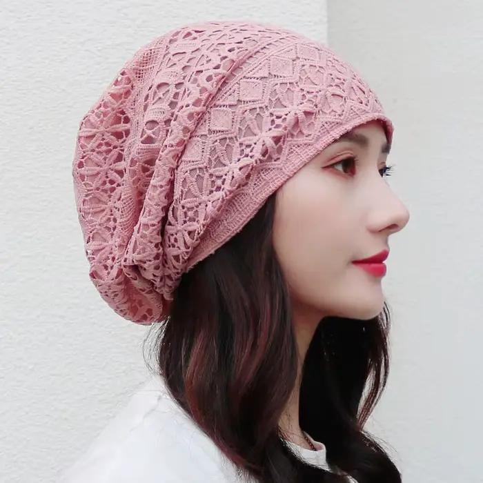 Bonnets fins en dentelle pour femmes