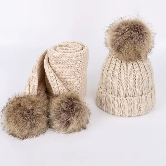 Ensemble d'écharpe en tricot avec chapeau pour enfants, chapeau de protection hivernal pour garçons et filles, douillet, respirable, coupe-vent, pour sorties hivernales et activités extérieures