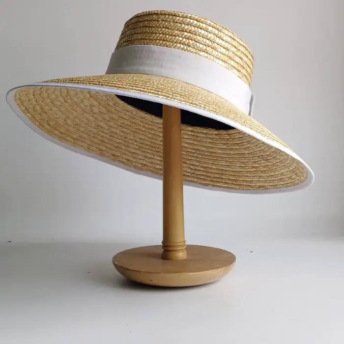 Chapeau d'été en paille rouge