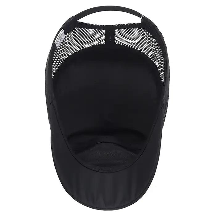 Casquette militaire à dessus plat
