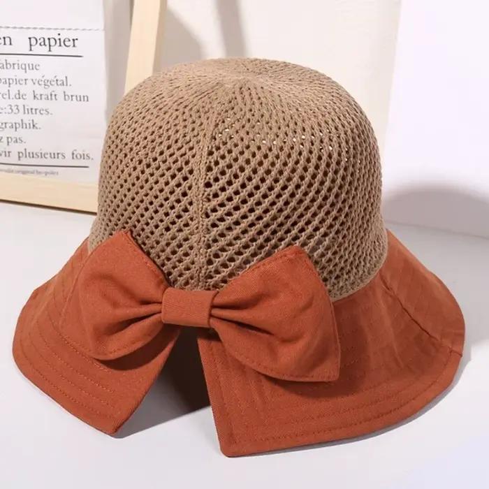 Chapeau de pêcheur au crochet avec nœud papillon