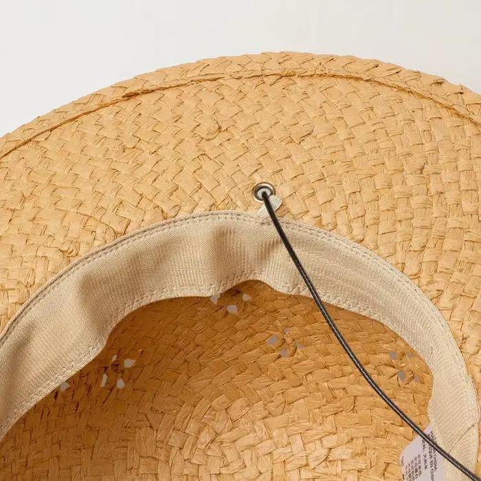 Chapeau de paille pour enfants
