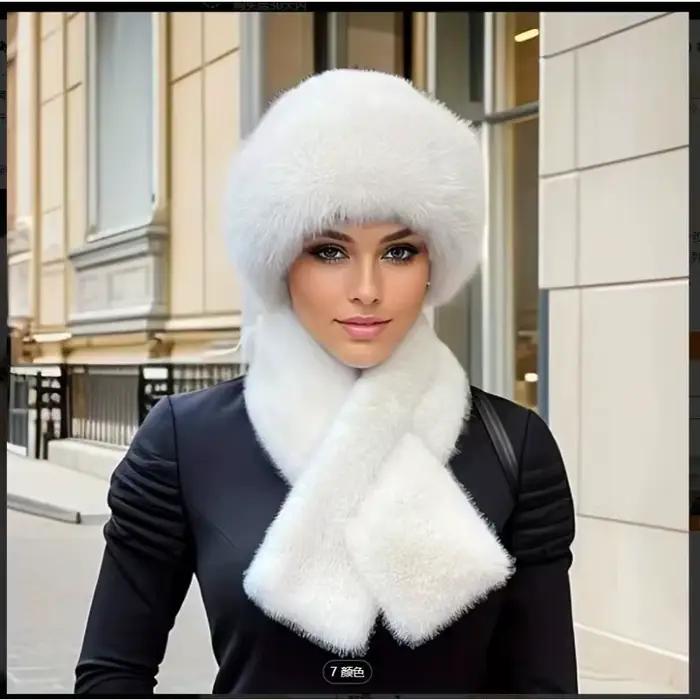 Ensemble chapeau et écharpe de luxe en fausse fourrure