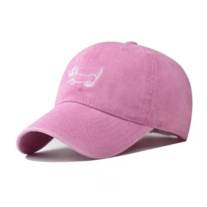 Casquette de baseball brodée avec un chiot mignon de dessin animé
