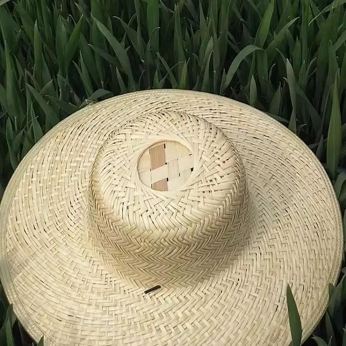 Chapeau de soleil en bambou