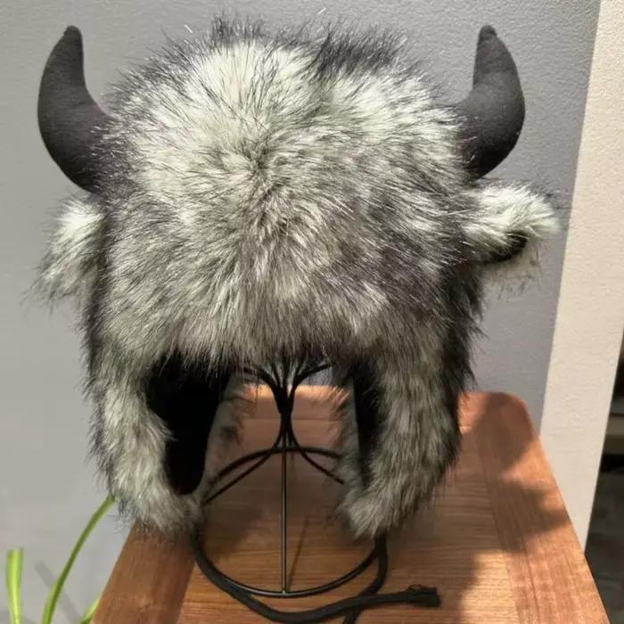 Chapeau Bullhead unisexe moelleux à cornes pour homme et femme, chapeau de bombardier polyester confortable pour l'hiver et les journées ensoleillées