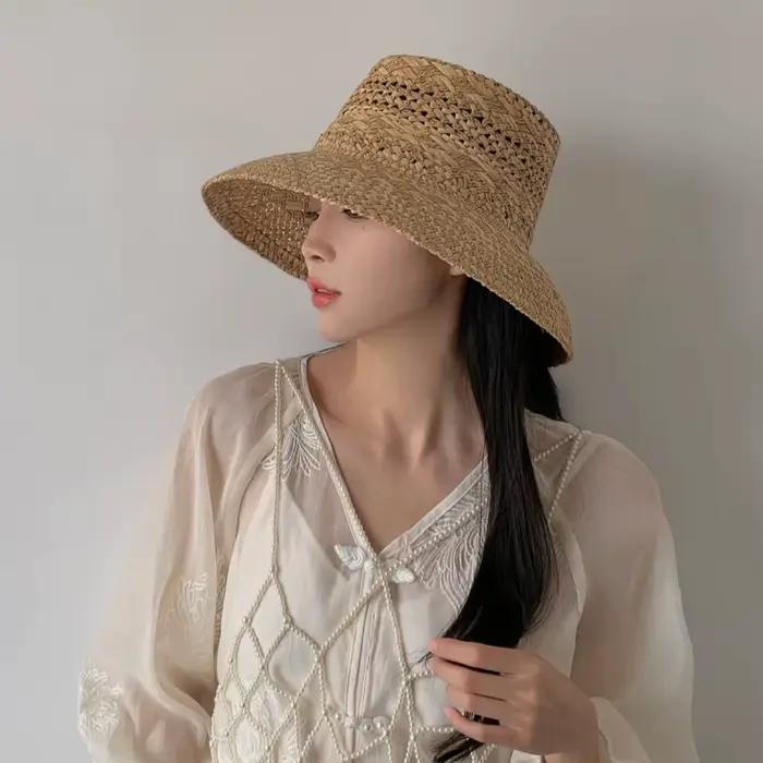 Chapeaux de soleil pliables en raphia tissé à la main pour femmes