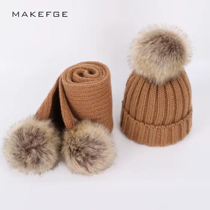 Ensemble d'écharpe en tricot avec chapeau pour enfants, chapeau de protection hivernal pour garçons et filles, douillet, respirable, coupe-vent, pour sorties hivernales et activités extérieures