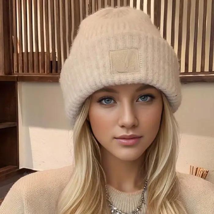 Chapeau tricoté épais pour femmes