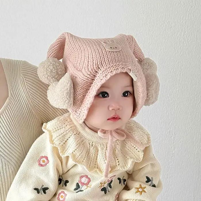 Chapeau de pêcheur tricoté pour bébés en polyester confortable avec protection auditive pour les saisons froides et chaudes couleurs blanc vert armée noir et vert pour garçons filles