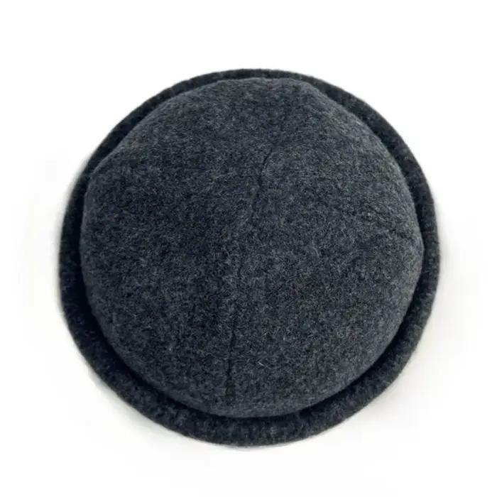 Bonnet en laine mérinos sans couture