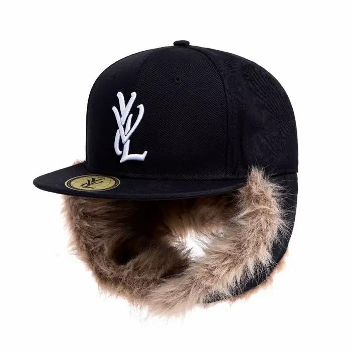 Chapeau YVLFur style Playboi Carti avec logo brodé, cache-oreilles en peluche, casquette à visière p
