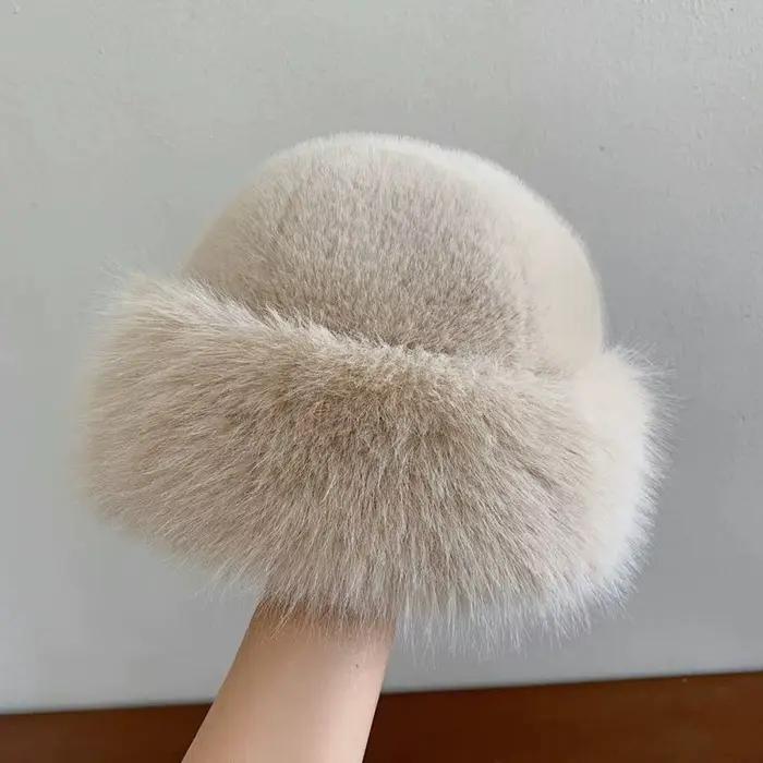 Offre spéciale chapeau de fourrure femmes chaud neige Ski casquette femme fausse fourrure de renard