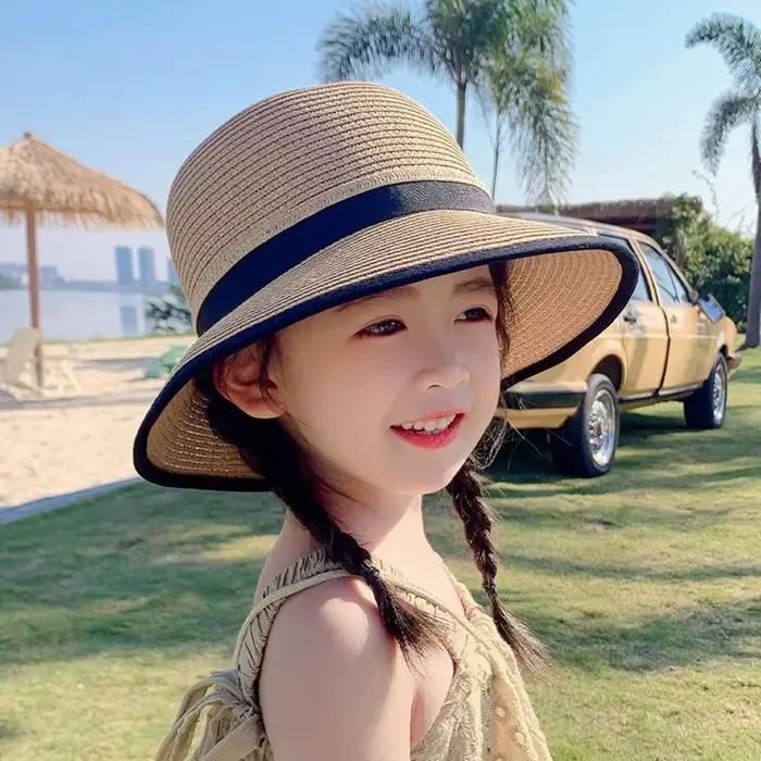 Nouveau chapeau de paille Conception de noeud papillon Chapeau de soleil pour enfants à la