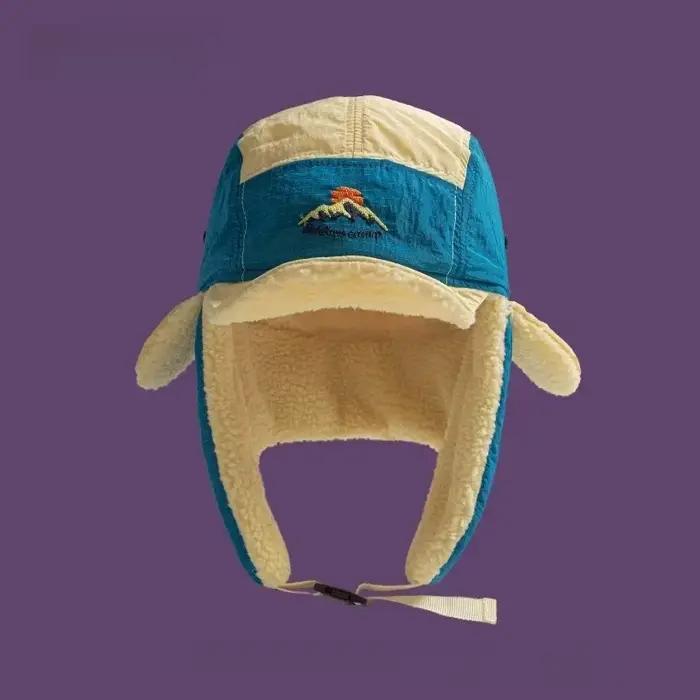 Casquettes Lei Feng en peluche brodées de couleurs assorties pour hommes et femmes, chapeaux de bomb