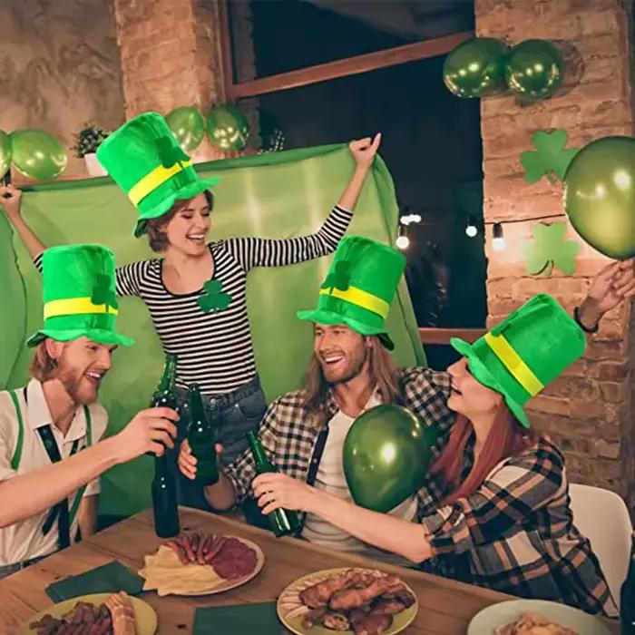 Chapeau haut-de-forme irlandais pour la saint-Patrick