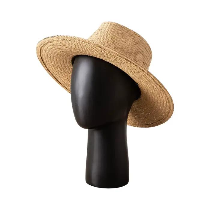 Chapeau Fedora en paille à la mode