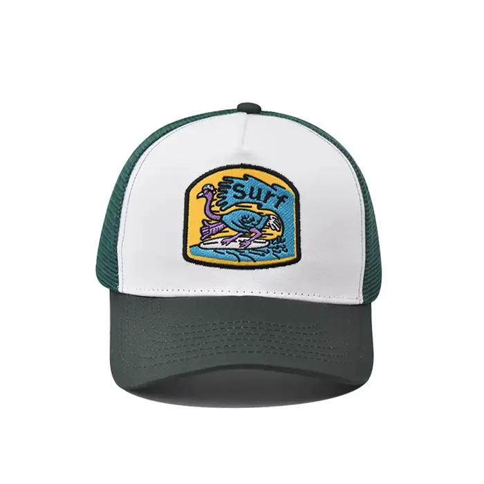 Casquettes de camionneur multicolores inspirées du surf