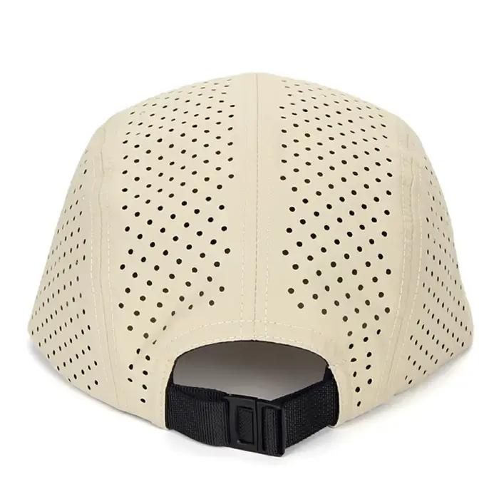 Casquette Perforée Légère à Cinq Panneaux pour Homme