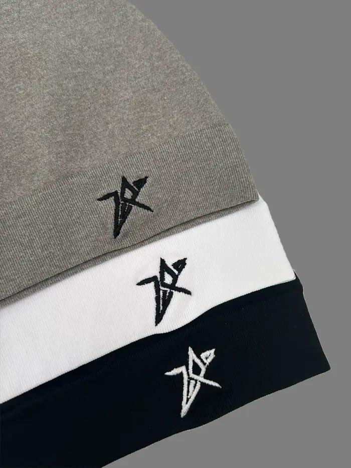 Casquette tête de mort brodée d'étoiles