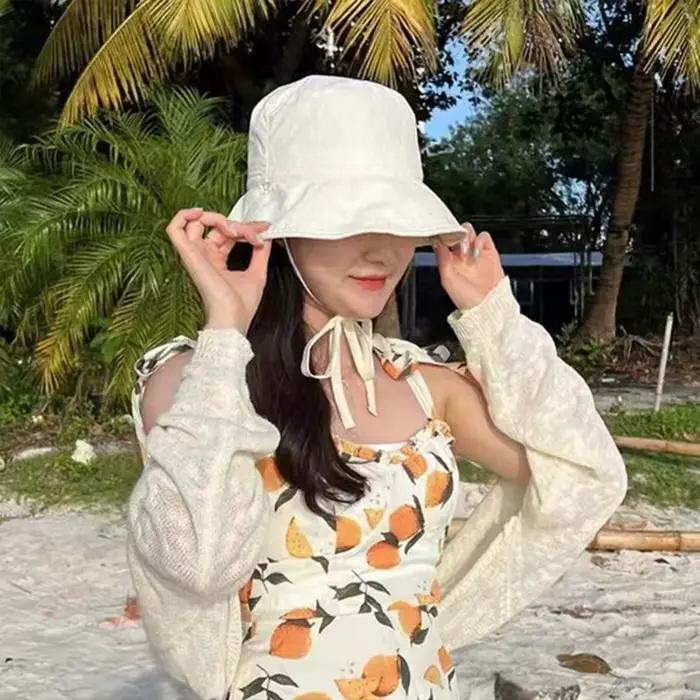 Chapeau de pêcheur avec attaches