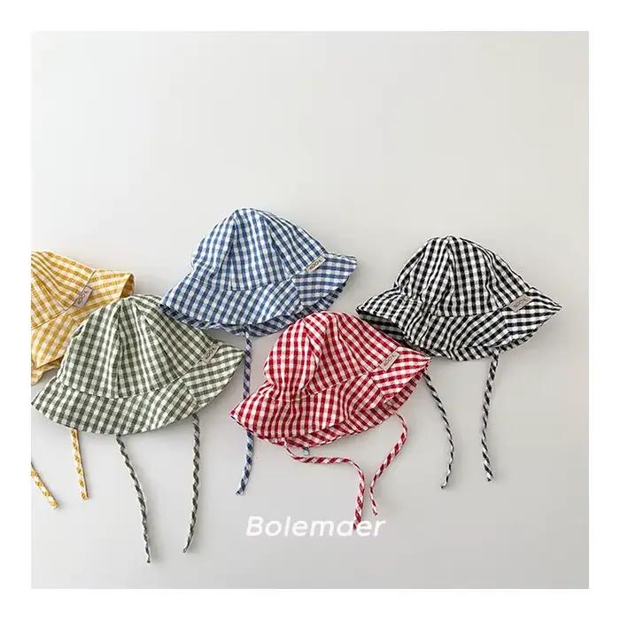 Chapeau de soleil pour bébé unisexe avec motif écossais protection solaire large bord réglable adapté 4-18 mois occasions estivales enfants