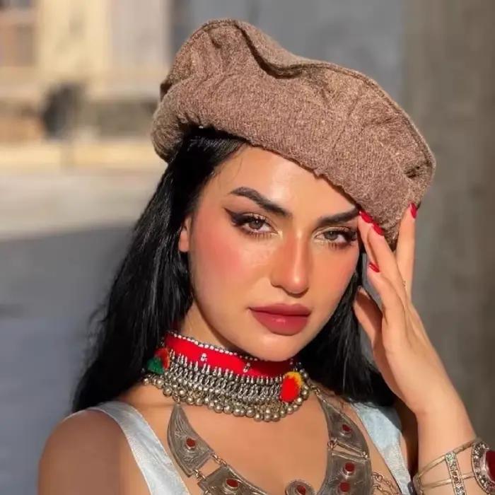 Fabriqué à la main Pakul Authentique Afghan Pakol Chapeau Traditionnel Chitrali Style Laine Hiver Pashtun Tribal Beanie Pakole Pour Hommes Femmes