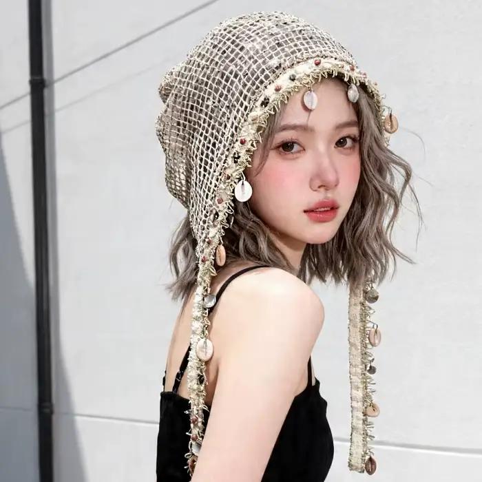 Bonnet élégant pour femme style bohème avec pompon coquillage – Idéal printemps-été pour les voyages et les photos