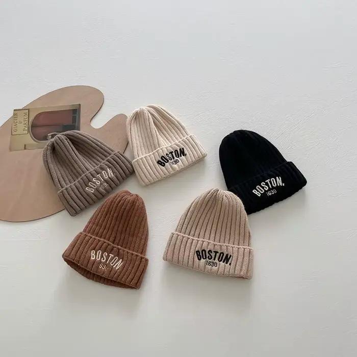 Bonnet en coton doux avec lettres brodées pour bébé unisexe hiver japon coréen 13 à 24 mois