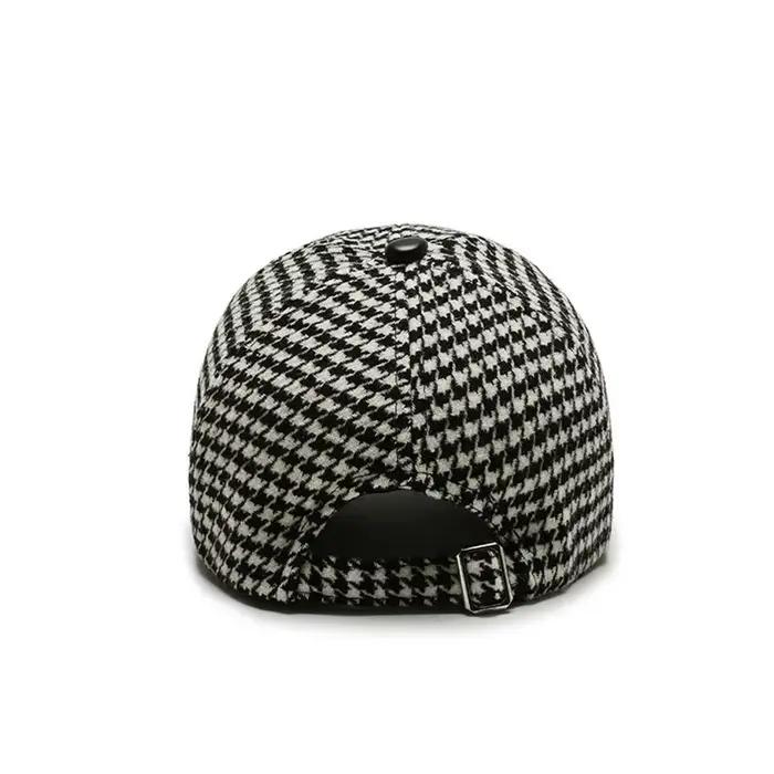 Casquette de baseball noire style streetwear coréen avec broderie motif Gird