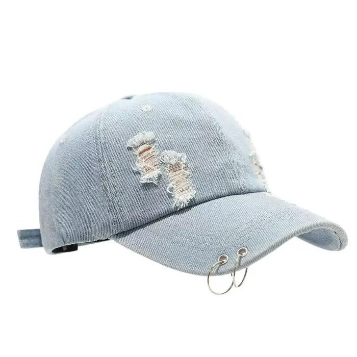 Casquette de baseball créative en polyester avec design vieilli et détails en jean déchiré pour femmes toutes saisons et occasions extérieures
