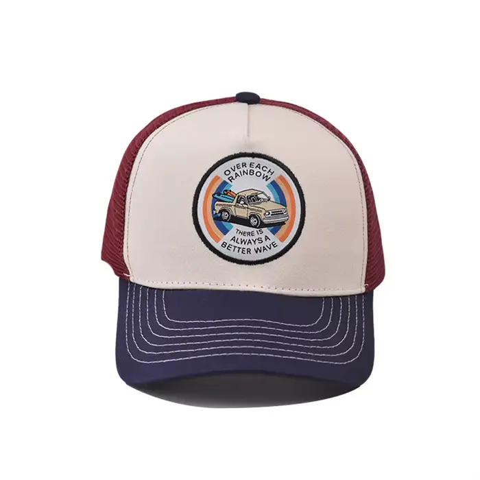 Casquettes de camionneur multicolores inspirées du surf