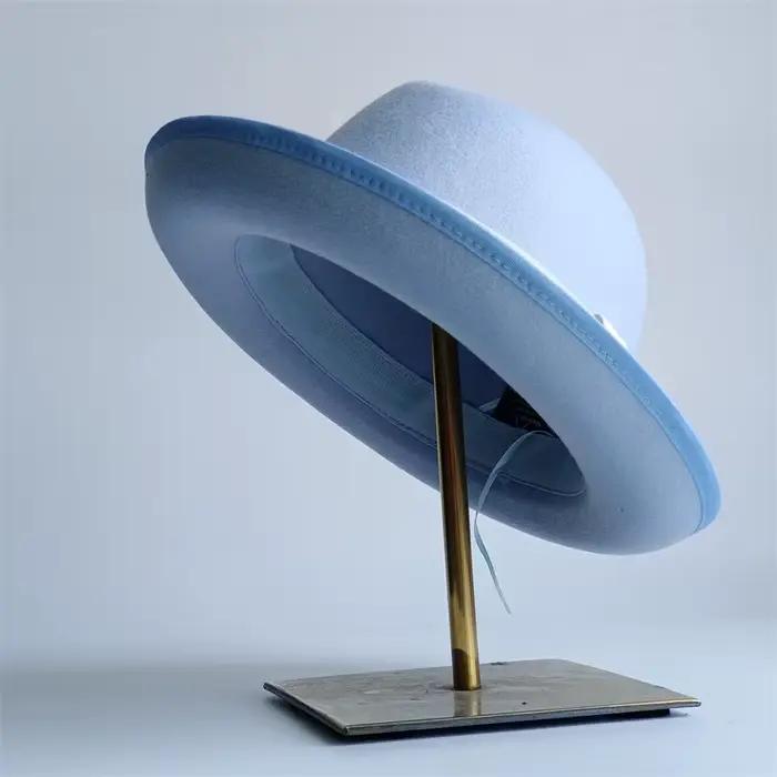 Chapeau Fedora Rétro Caramel Multicolore Unisexe Polyvalent pour Homme et Femme Occasions Spéciales Plage Fêtes
