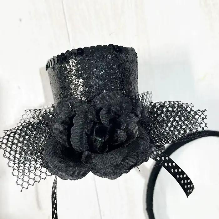 Mini chapeau bibi à sequins avec bandeau