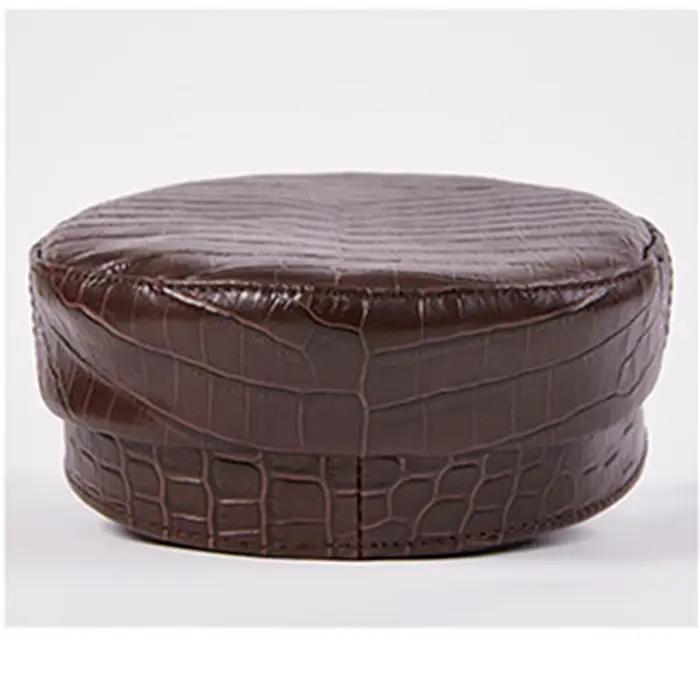 Chapeau en cuir naturel