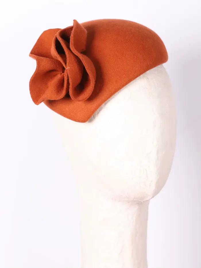 Fascinateur FS en laine élastique pour femmes, chapeau de pilulier élégant avec fleur derby pour occasions formelles et spéciales