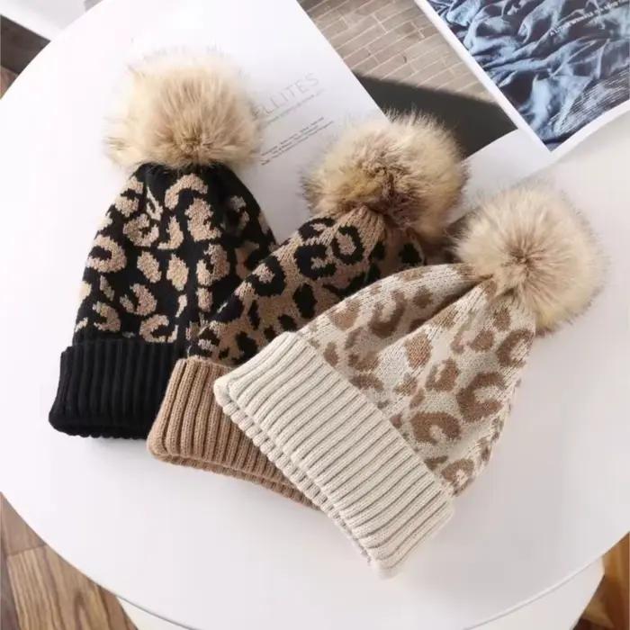 Chapeau bouclé à imprimé léopard pour femme protection solaire chaud laine optique extérieur mode tendance hiver automne occassions spéciales